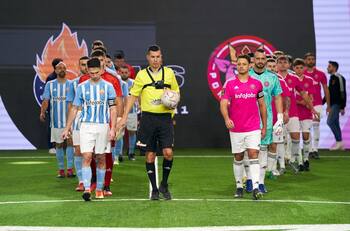 Chicharito Hernández y un Campeón del Mundo: Los futbolistas profesionales que juegan en la Kings League de Gerard Piqué