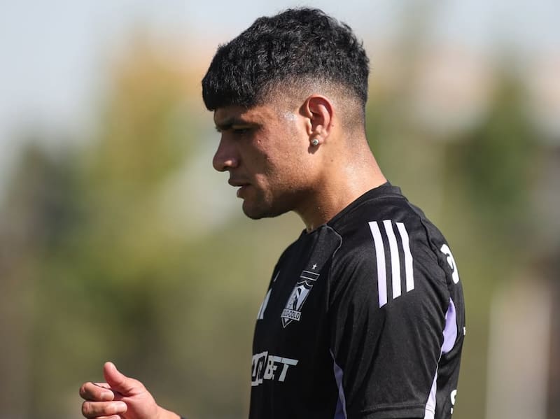 El argentino reconoció contactos con Vélez. Foto: Aton.