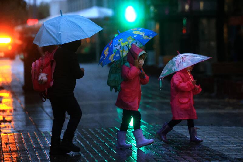 De acuerdo al experto, las precipitaciones bordearán entre los tres y los diez milímetros. Créditos: Javier Salvo/Aton Chile.