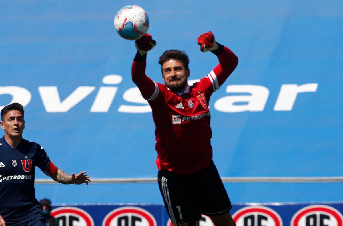 Barrios: "En la U nos sorprendió que Fernando De Paul no fuera llamado a La Roja"