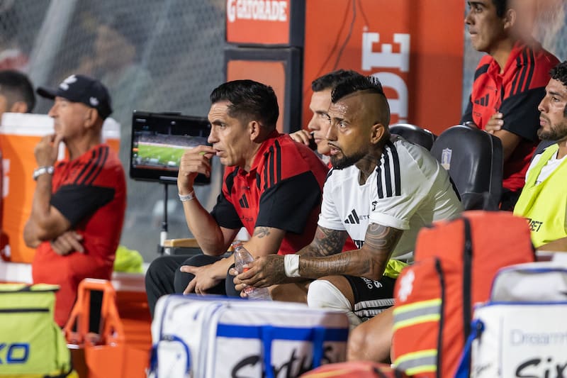 El volante es una especie de segundo DT. Foto: Felipe Escobedo / En Cancha