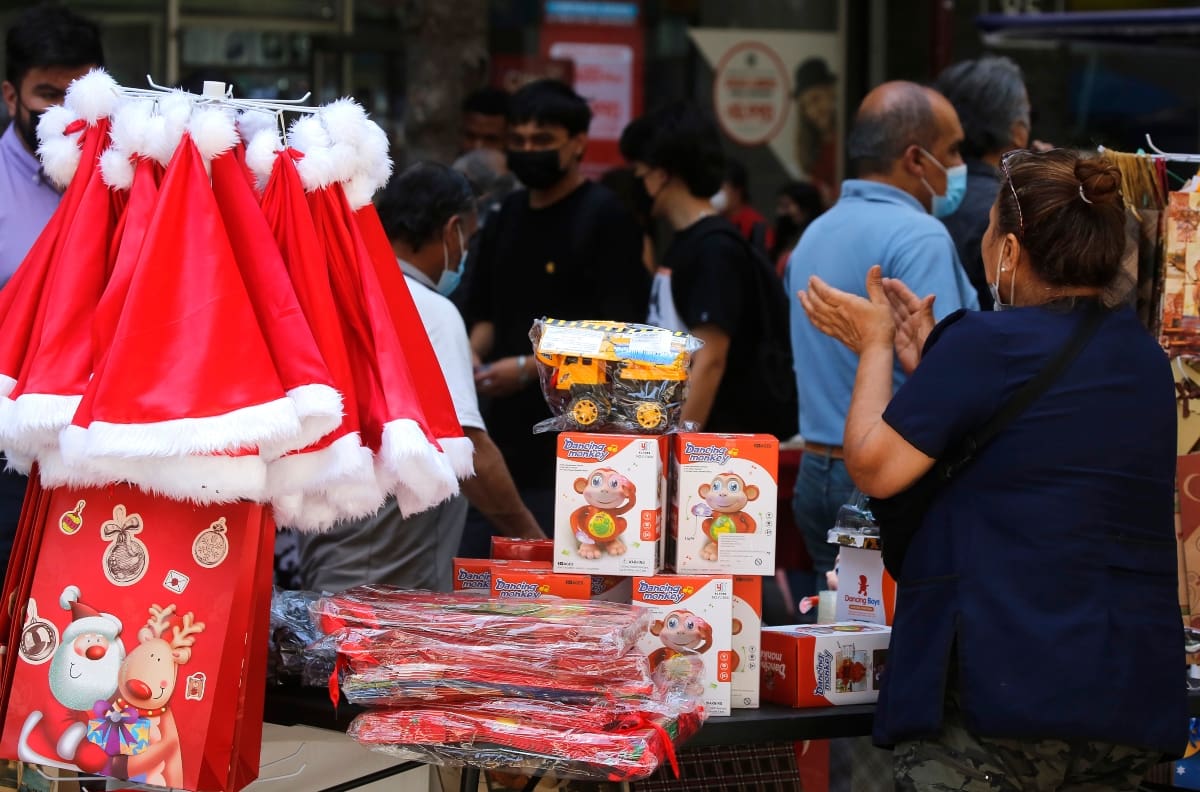 "Amigo Secreto" en Navidad: Conoce las mejores páginas para organizar esta actividad