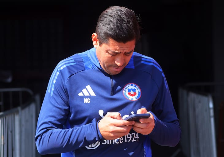 No fue convocado por Nicolás Córdova y ahora su club en Europa anunció su sorpresiva citación a La Roja