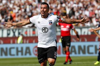 Esteban Paredes saludó a Colo Colo en su aniversario 96: "Lazo de indestructible amor"