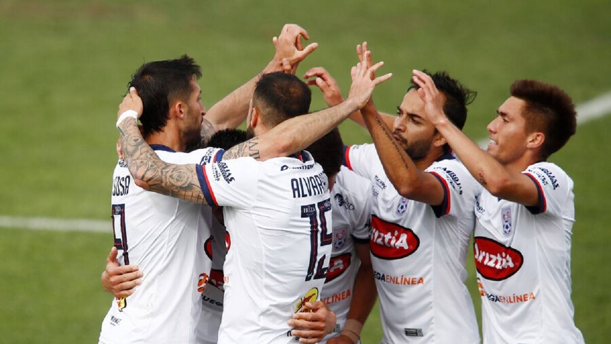 Melipilla se defiende y anuncia que entregará antecedentes de otros clubes de Primera con dobles contratos
