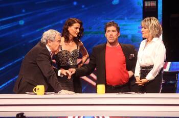 “Starstruck” dio impactante giro en la competencia: Eliminó a ocho participantes y disolvió los tríos