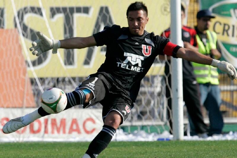El arquero reveló su deseo de terminar su carrera en la U.