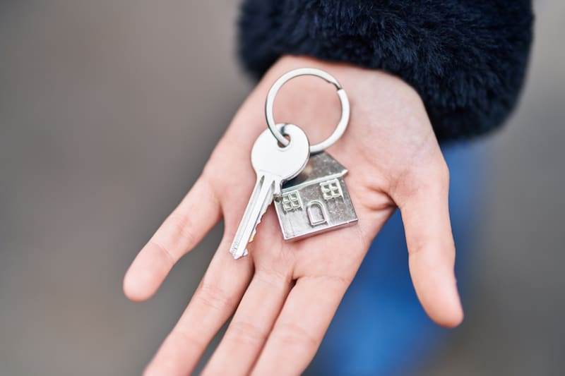 Este entrega hasta 4,9 UF mensuales, dependiendo de la zona en que se ubique la vivienda.