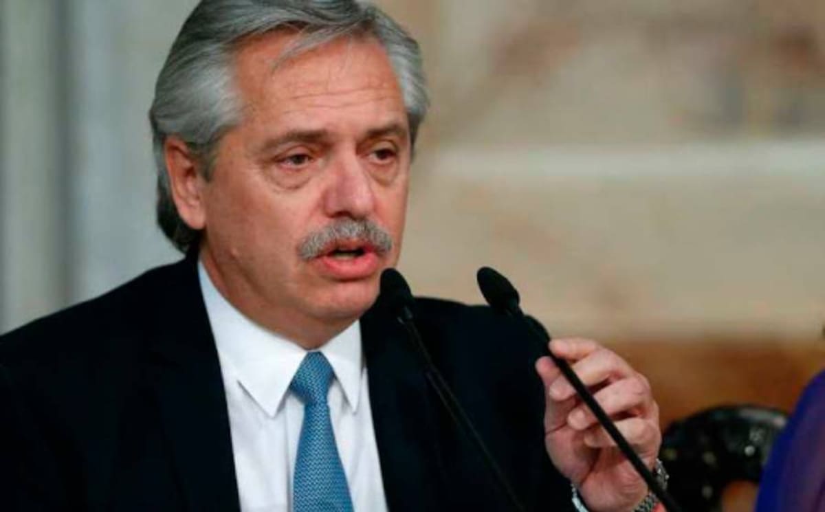 AME9542. BUENOS AIRES (ARGENTINA), 01/03/2020.- El presidente argentino, Alberto Fernández, asiste a la inauguración de las sesiones ordinarias en el Congreso, este domingo en Buenos Aires (Argentina). EFE/ Juan Ignacio Roncoroni