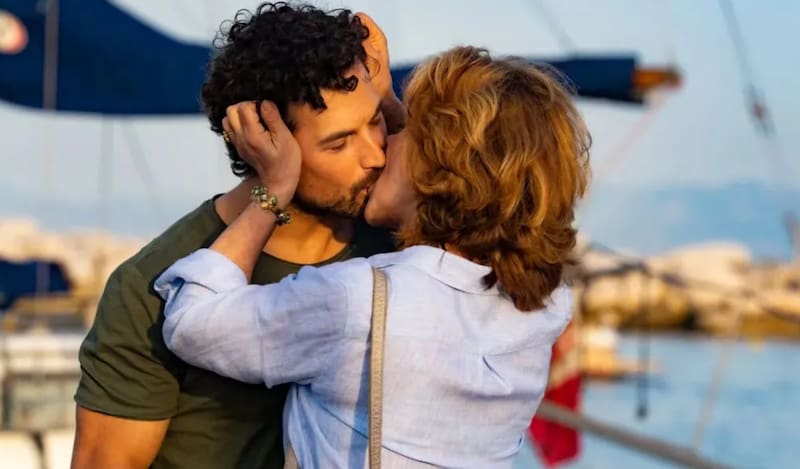 "Engaño" es una serie italiana original de Netflix.