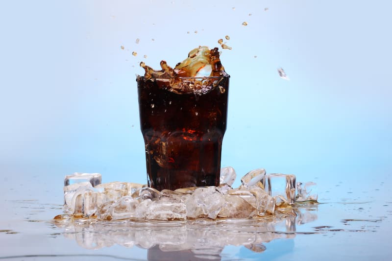 Desde esta fecha, la popular bebida comenzó a ser comercializada.