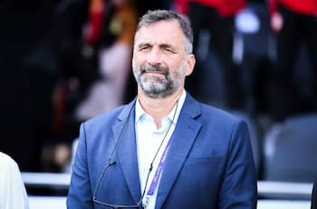 Ojo fútbol chileno: Juan Antonio Pizzi rescindió contrato en Asia y está libre