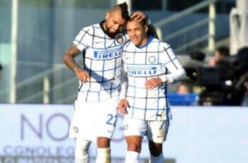 Con un chileno como titular: Así recibirá el Inter al Milan en el "Derby della Madonnina"