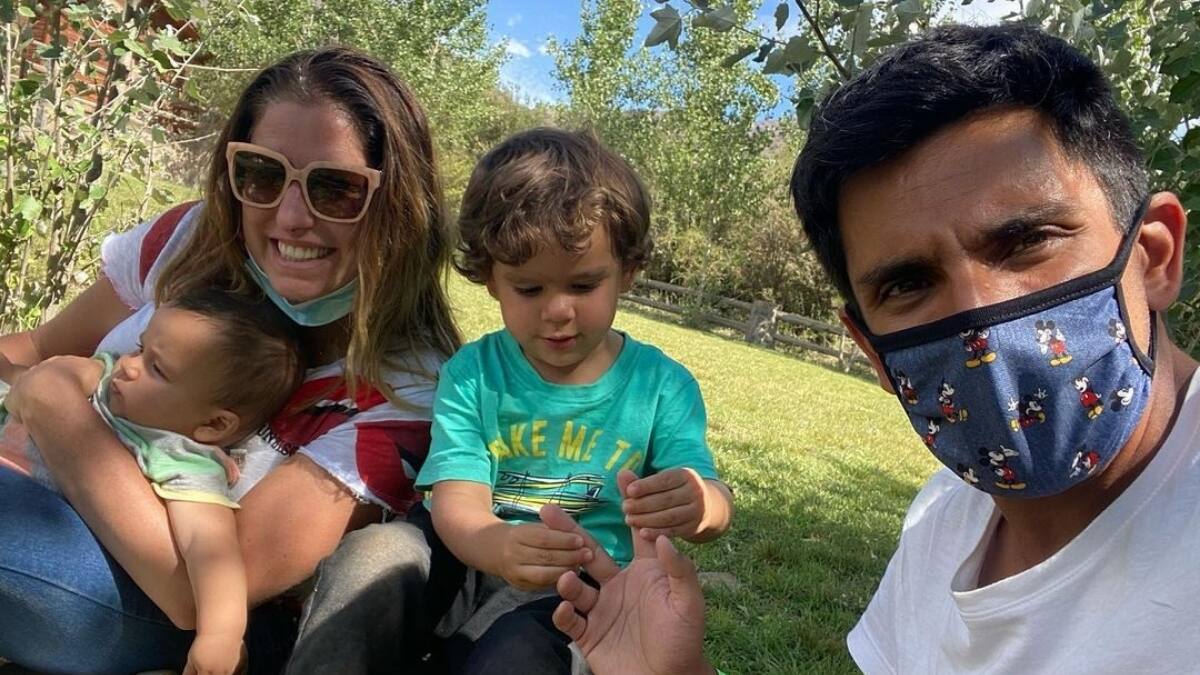 “Operativos desde las 7 AM”: Juan Pablo Queraltó compartió un tierno video mostrando la emoción de sus hijos por Halloween
