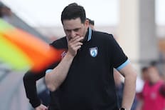 “Mi cargo está a disposición”: DT de Primera B analiza una posible salida tras humillante goleada