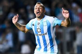 VIDEO| "Esto es increíble": Marcelo Díaz se emocionó con el cariño de los hinchas en su regreso a Racing