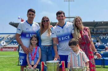 El lado íntimo de la UC: Las esposas se lucieron posando con sus hijos y la copa