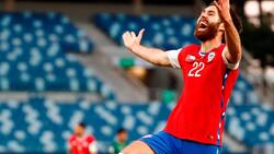 La última esperanza para Brereton y Sierralta: FIFA le pide ayuda a Gobierno de Reino Unido para liberar seleccionados desde Inglaterra