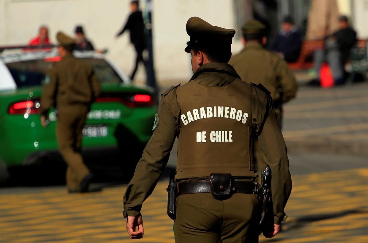 Carabineros detuvo a conductor por manejar ebrio y lesionar a dos trabajadores de salud