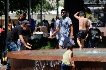 Plan Paso a Paso: Las comunas que volvieron a Fase 2 y las que de a poco avanzan