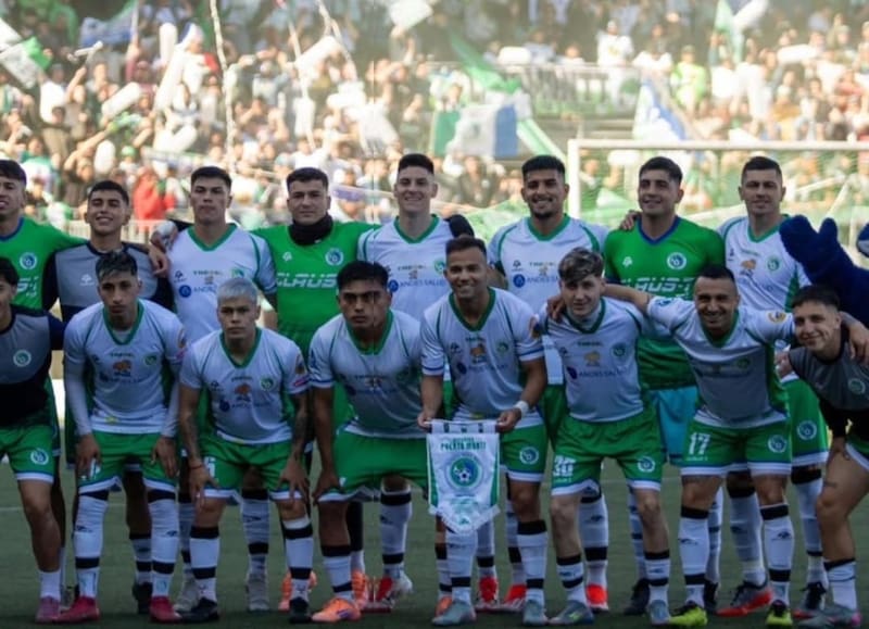 Los Delfines le dieron poder a sus hinchas para decidir la camiseta alternativa 2026.