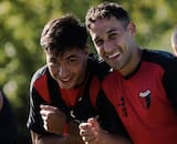 Marcó un hito: figura del fútbol argentino sorprendió presentando a su novio en medio de una entrevista