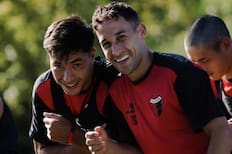 Marcó un hito: figura del fútbol argentino sorprendió presentando a su novio en medio de una entrevista