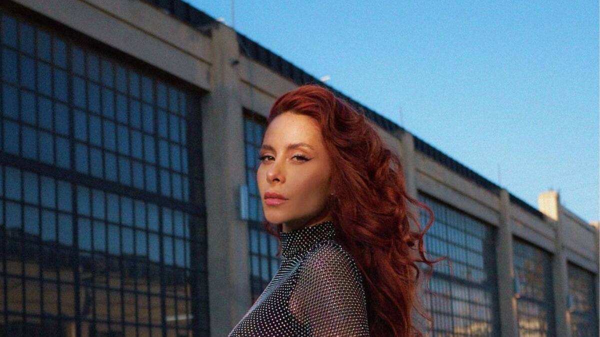 Equipo de Cami Gallardo sufrió: Cantante abandonó "The Voice Chile" por problemas de salud