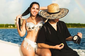 En yate por Playa del Carmen: Las románticas y lujosas vacaciones de Jere Klein y su polola, Steffy Elizondo