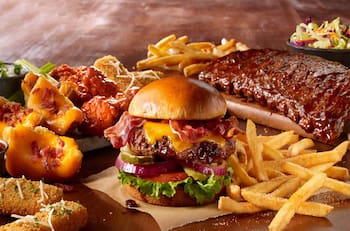 Hasta 50,5% de participación: estas son las cadenas de restaurantes que dominan el mercado en Chile