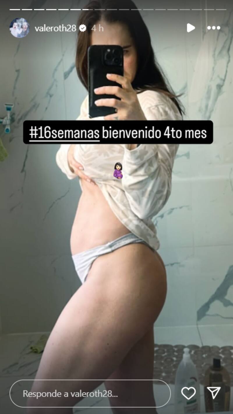 La bailarina comparte como se ve con cuatro meses de embarazo.