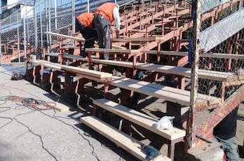 Ex jugador de Colo Colo encabeza proyecto para remodelar abandonado estadio del fútbol chileno
