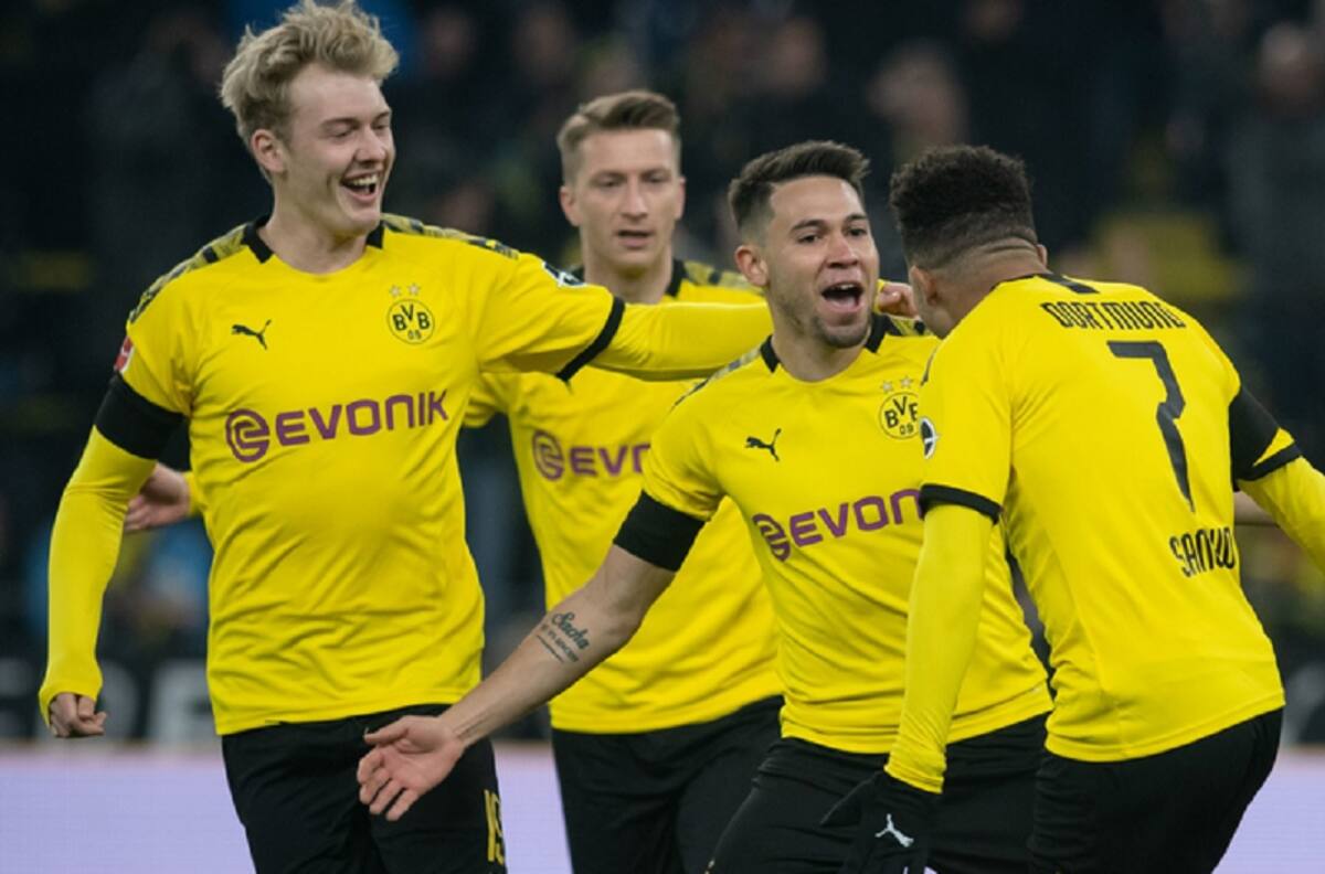 Tocaron de primera para que Guerreiro anotara este gol ante Leverkusen