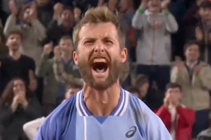 sigue avanzando en Roland Garros.