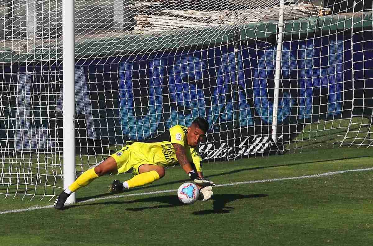 Brayan Cortés destacó con motivada frase una magistral atajada ante Huachipato