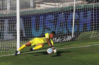 Brayan Cortés destacó con motivada frase una magistral atajada ante Huachipato