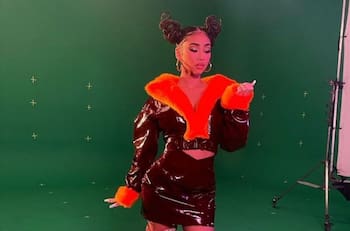 Paloma Mami luce deslumbrante en el estreno del videoclip de “QueLoQue”, su colaboración con Major Lazer