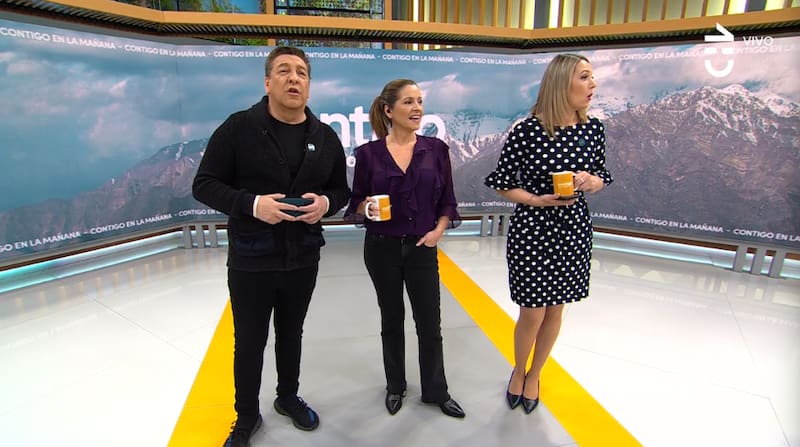 Julio César Rodríguez apareció con ropa más cómoda en "Contigo en la Mañana".