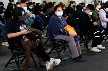 Plan Paso a Paso: Minsal reduce período de cuarentenas para contactos estrechos y positivos de Covid-19