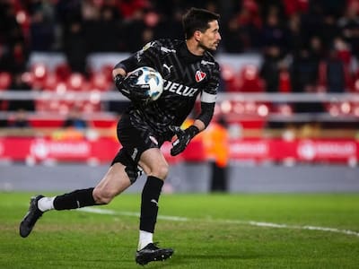¿Por qué el arquero de Independiente ocupará un casco hoy ante la U en Copa Sudamericana?