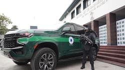 Conoce los nuevos blindados de Gendarmería Chile para el traslado de reos peligrosos