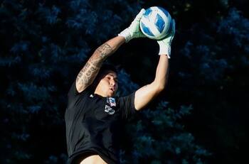 VIDEO| Brayan Cortés y Christian Santos figuraron con goles y atajadas en la pretemporada