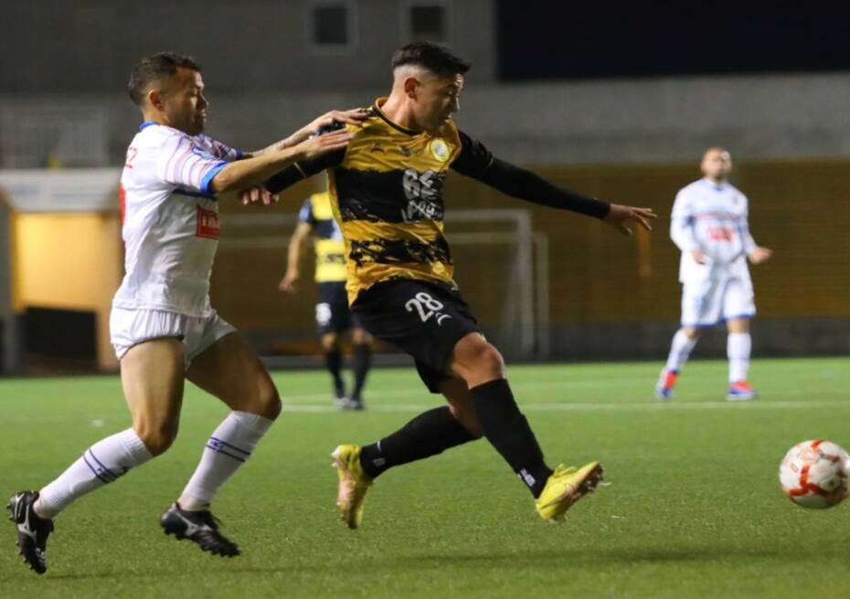 Lautaro de Buin derrotó 2-1 a Real San Joaquín en el Estadio Bicentenario Lucio Fariña. (Foto: @LautarodeBuin_CSD)