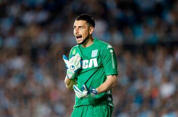 La condición que puso Gabriel Arias para renovar en Racing Club