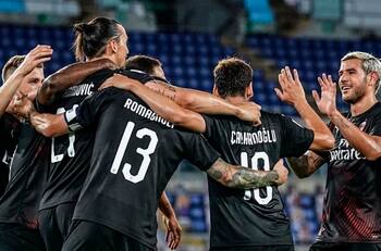 Milan goleó a domicilio a Lazio y le sirvió el título en bandeja a la Juventus