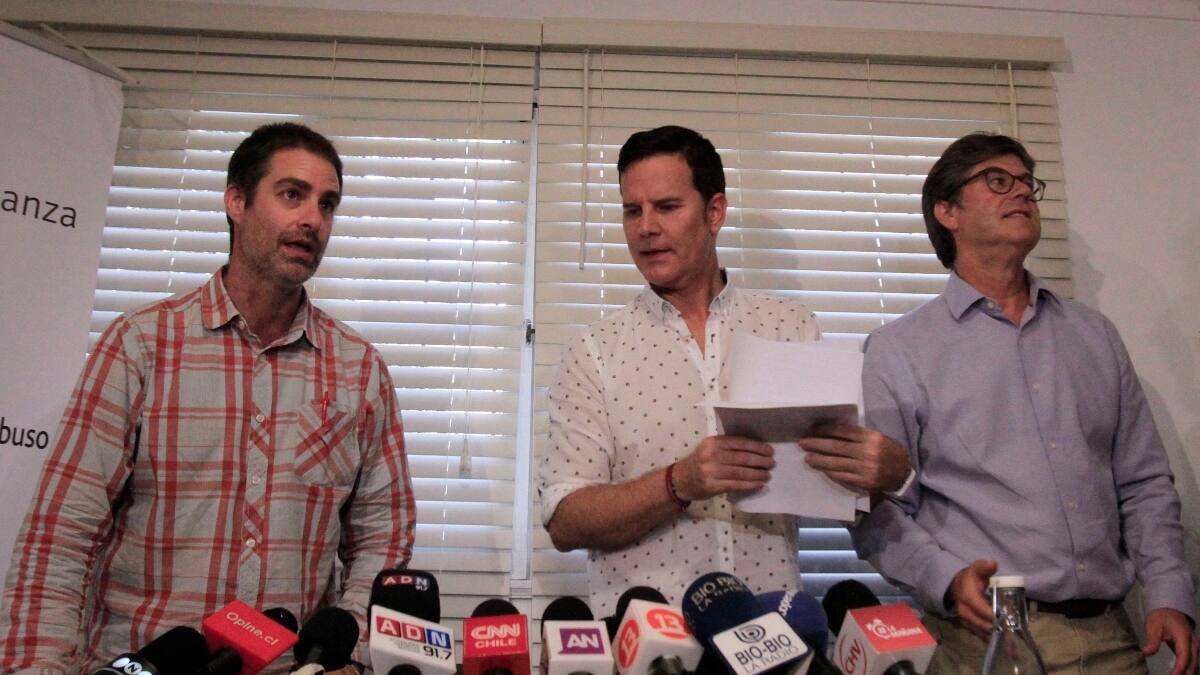 Víctimas de Karadima: "Él era un eslabón más en esta cultura de perversión y encubrimiento de la Iglesia"
