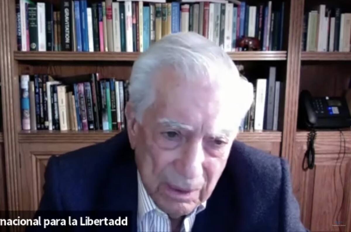 VIDEO | Mario Vargas Llosa apoyó a Kast: "Es muy importante que usted gane las elecciones"