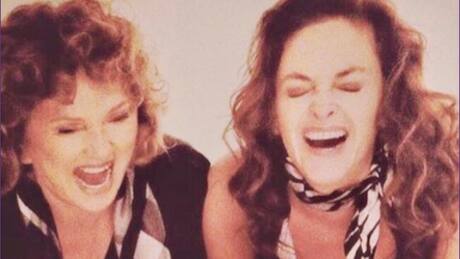 "De carrete con la mamá": Catalina Guerra mostró la divertida e inusual celebración de cumpleaños de Gloria Münchmeyer