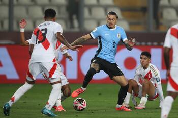 Chile colista absoluto: así quedó la Tabla de Posiciones de Eliminatorias tras el triunfo de Perú