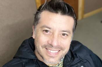 "Ganas de ocupar su lugar": Leandro Martínez reveló que su hija fue operada de urgencia